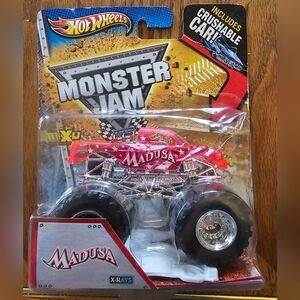 Hot wheels monster jam madusa x-rays